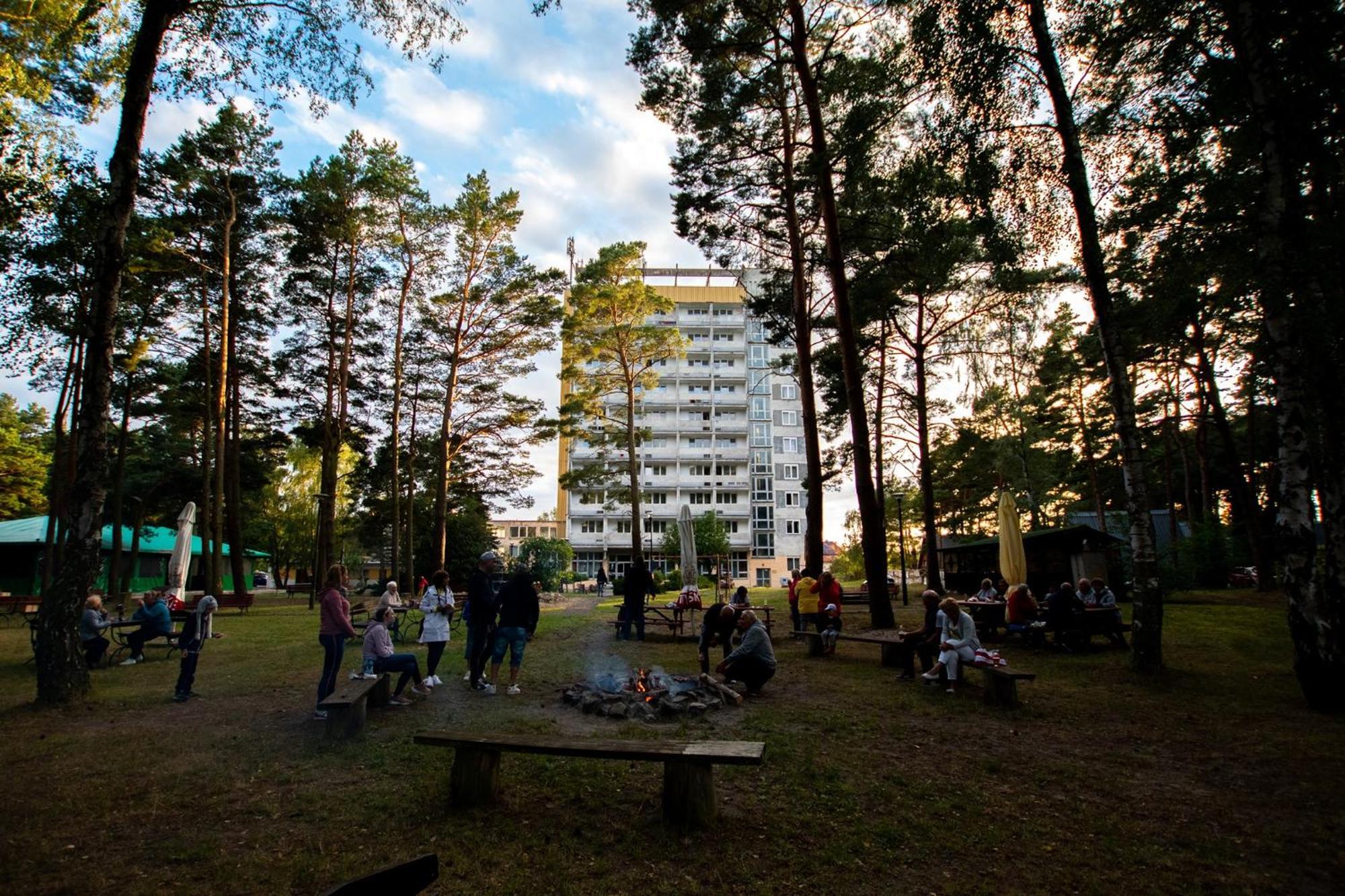 Krysztalowa Przystan Мжежино Экстерьер фото